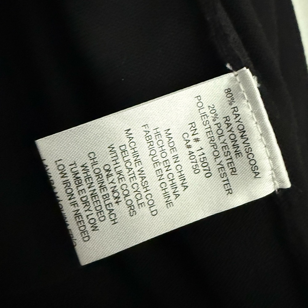 NWOT Scallop Trim Cardigan with Faux Pearls, Cap Sleeve - Picture 7 of 8
